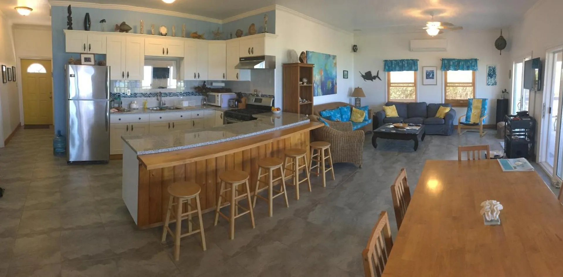 House Of Blue At Turtle Cove Long Island Bahamas Villa