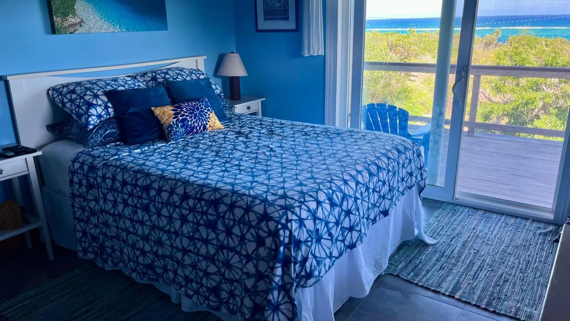 House Of Blue At Turtle Cove Long Island Bahamas Villa