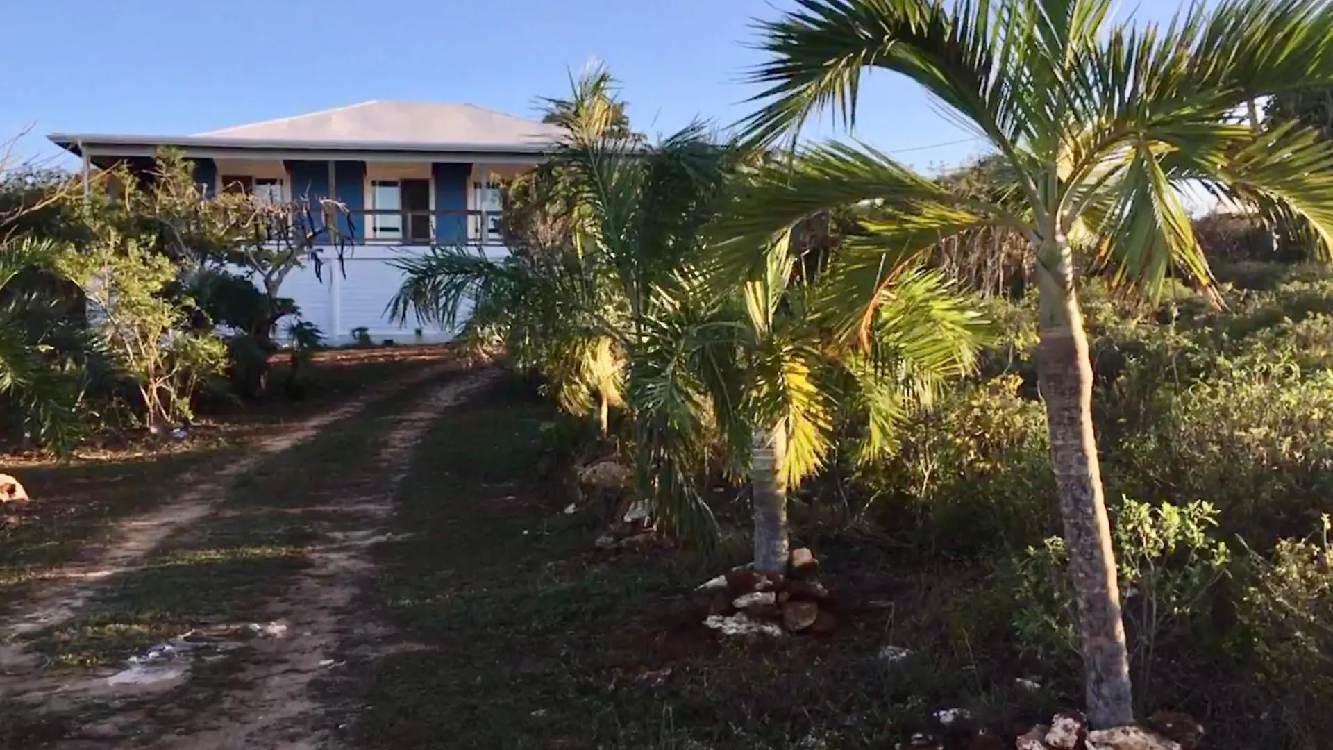 House Of Blue At Turtle Cove Long Island Bahamas Villa Bahamas